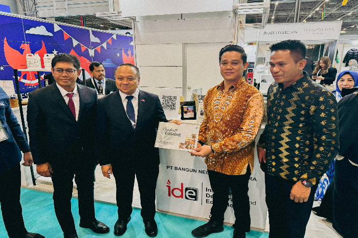 Penuhi Undangan Halal Expo 2024 Istanbul untuk Promosikan Produk Dalam Negeri, Booth IDE Indonesia-PT Bangun Negeri Sejahtera Dikunjungi Duta Besar RI untuk Turki
