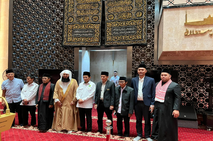 Grand Mufti Menk Kunjungi Indonesia Dorong Harmoni dan Peran Global Islam Rahmatan lil Alamin